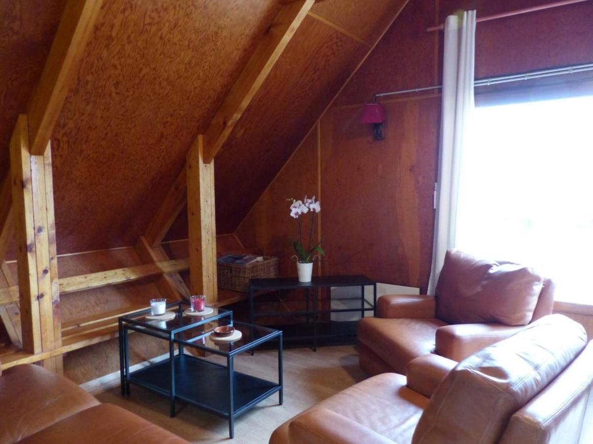 Chalet Familial Pres De Vichy, Terrasse, Animaux Acceptes - Fr-1-489-274 Le Vernet  Buitenkant foto