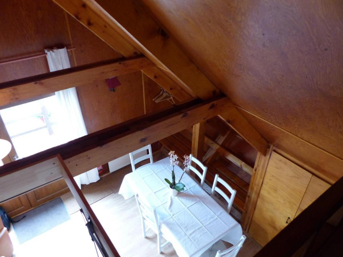 Chalet Familial Pres De Vichy, Terrasse, Animaux Acceptes - Fr-1-489-274 Le Vernet  Buitenkant foto